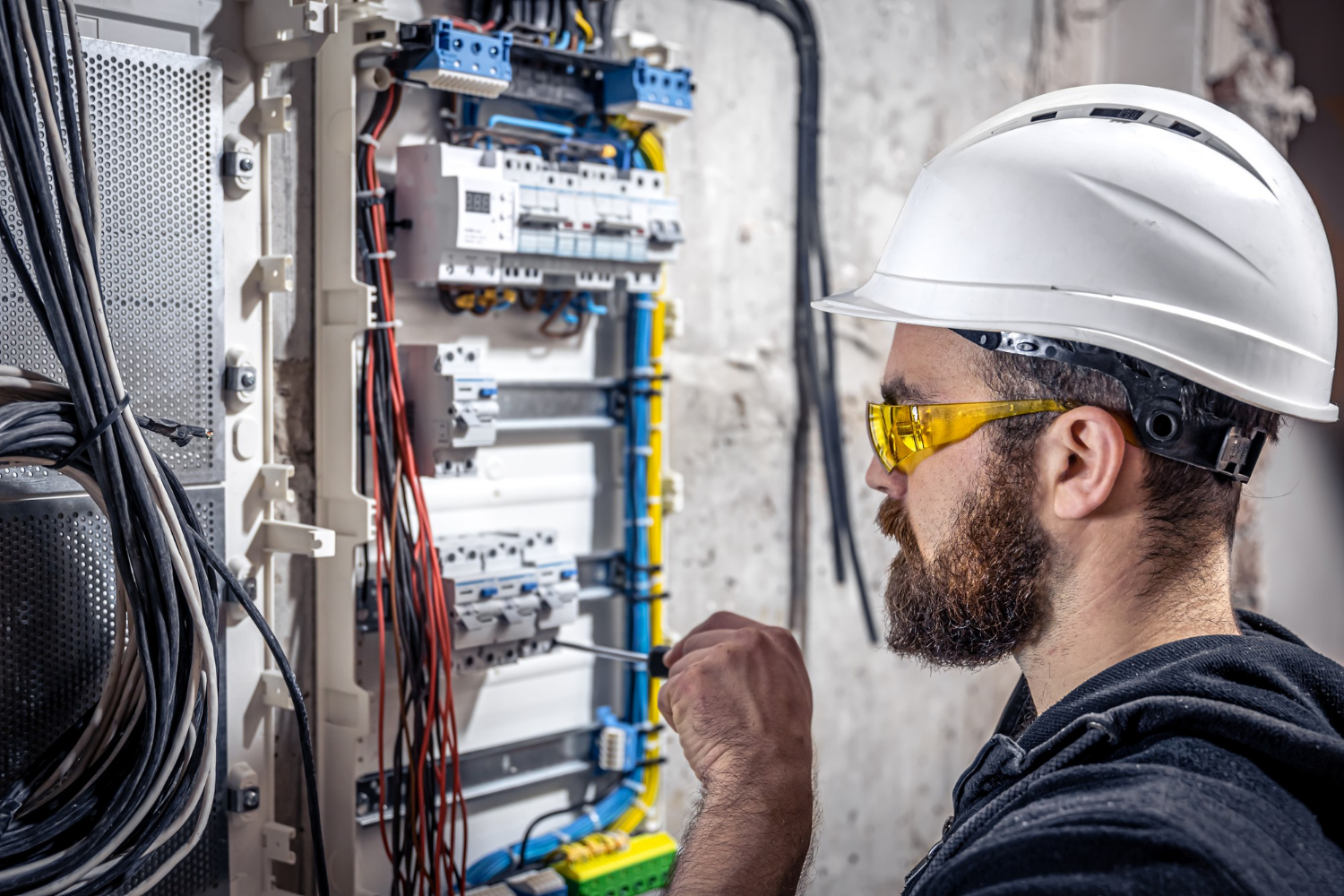 Electric Leakage Damages Machine Performance and Increases Safety Risks Electric Leakage Damages Machine Performance and Increases Safety Risks