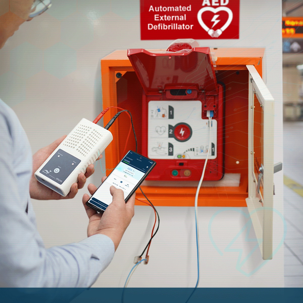 DFS200- AED 巡檢專用測試儀 DFS200 是一款AED巡檢專用測試儀,透過手機藍牙與DFS APP連綫操作。除了基本自檢功能外,還可以測試AED電擊能量與波形、鋰電池電壓,産生多種ECG波型供AED判斷除顫與否的測試。